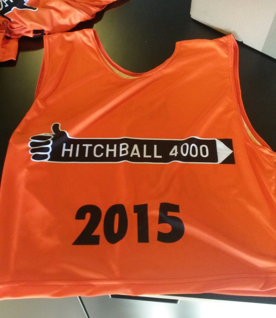 Hitchball 4000 -kilpailu palauttaa liftarit teiden varsiin